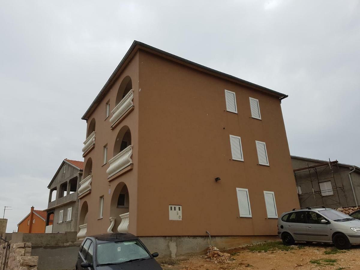 Apartments Mara نوفي فينودولسكي المظهر الخارجي الصورة